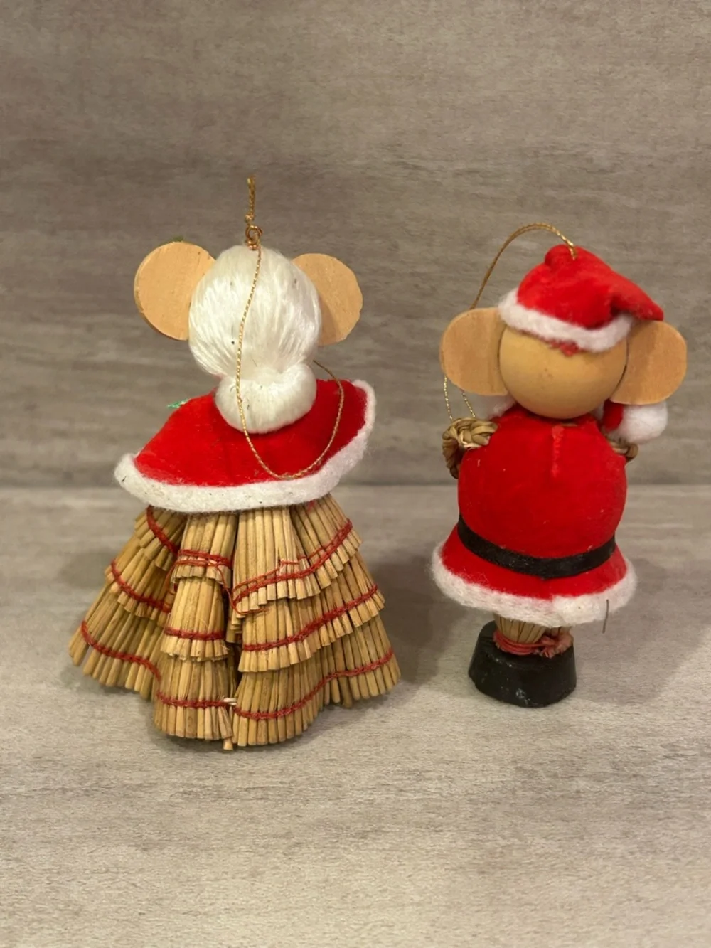 Vintage Avon Straw Country Santa & Mrs. Clause Mice Christmas Ornaments